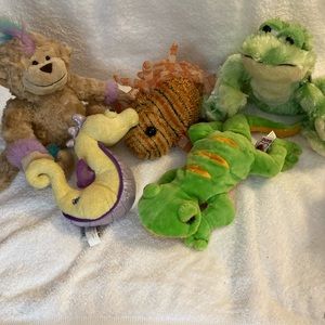 Lot of 5 Webkinz Tye dye frog with code